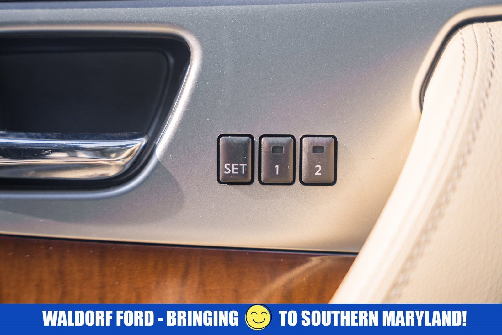 2013 INFINITI FX37 Base