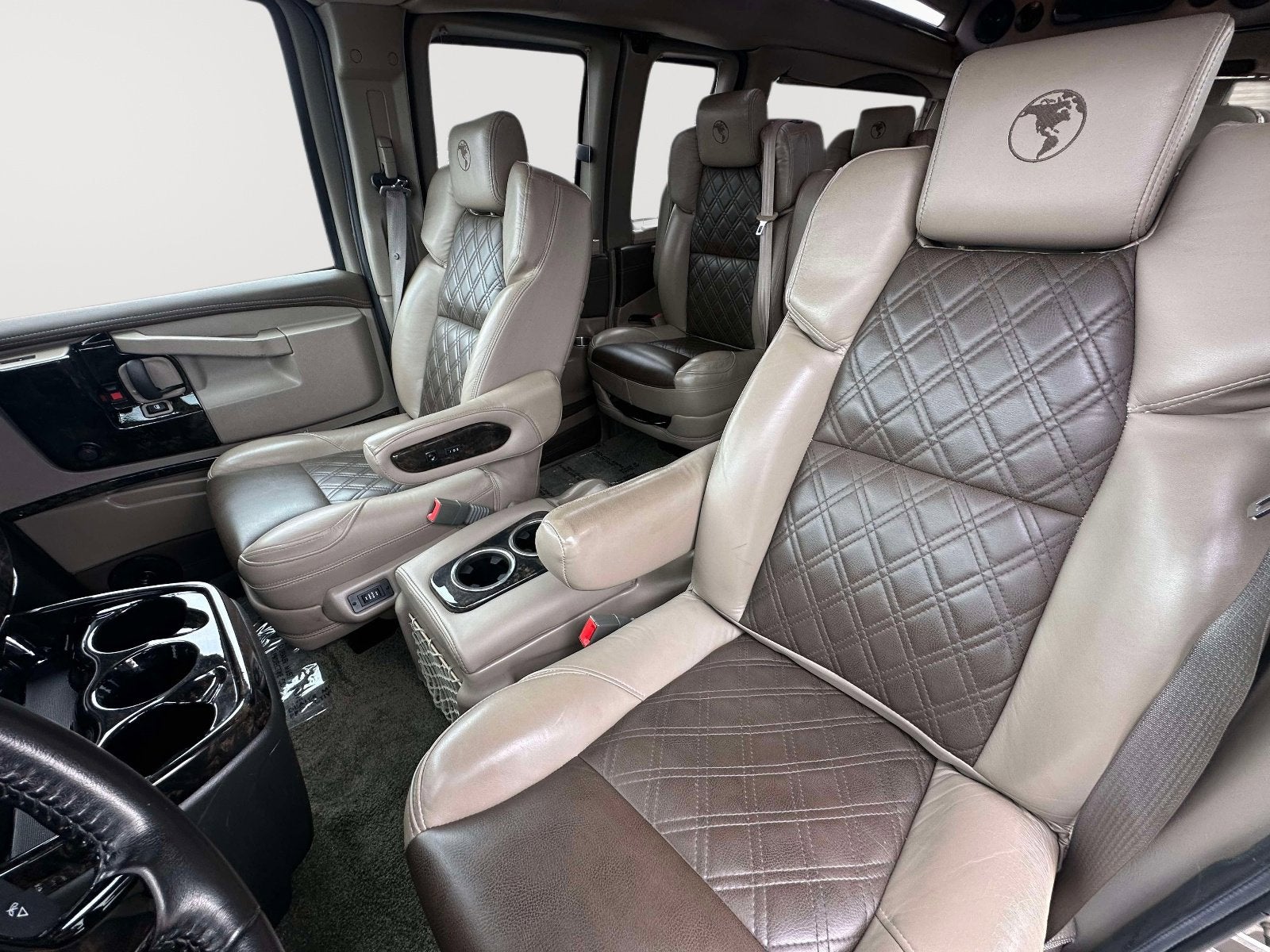 2022 Chevrolet Express Cargo 2500 WT