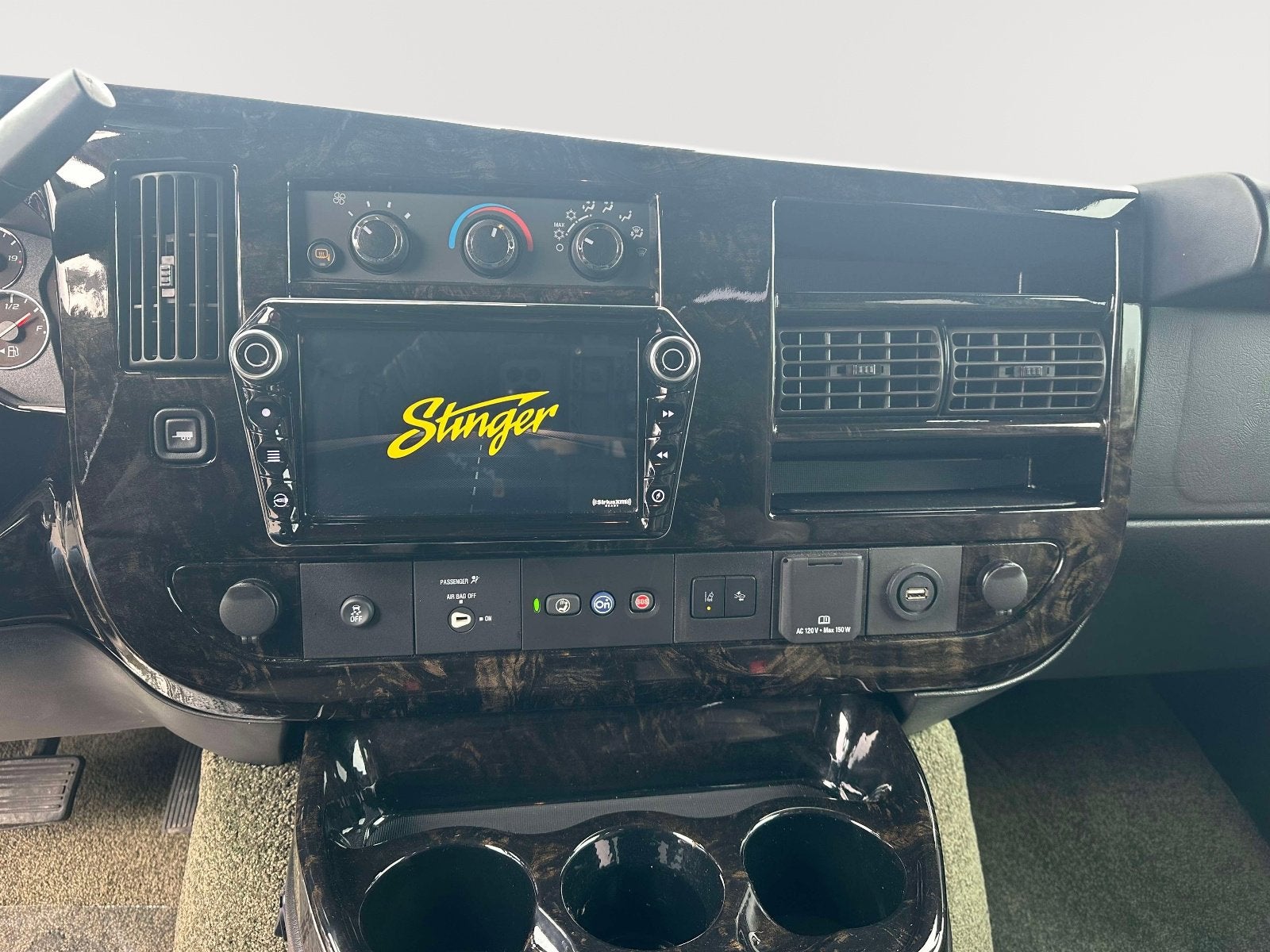 2022 Chevrolet Express Cargo 2500 WT