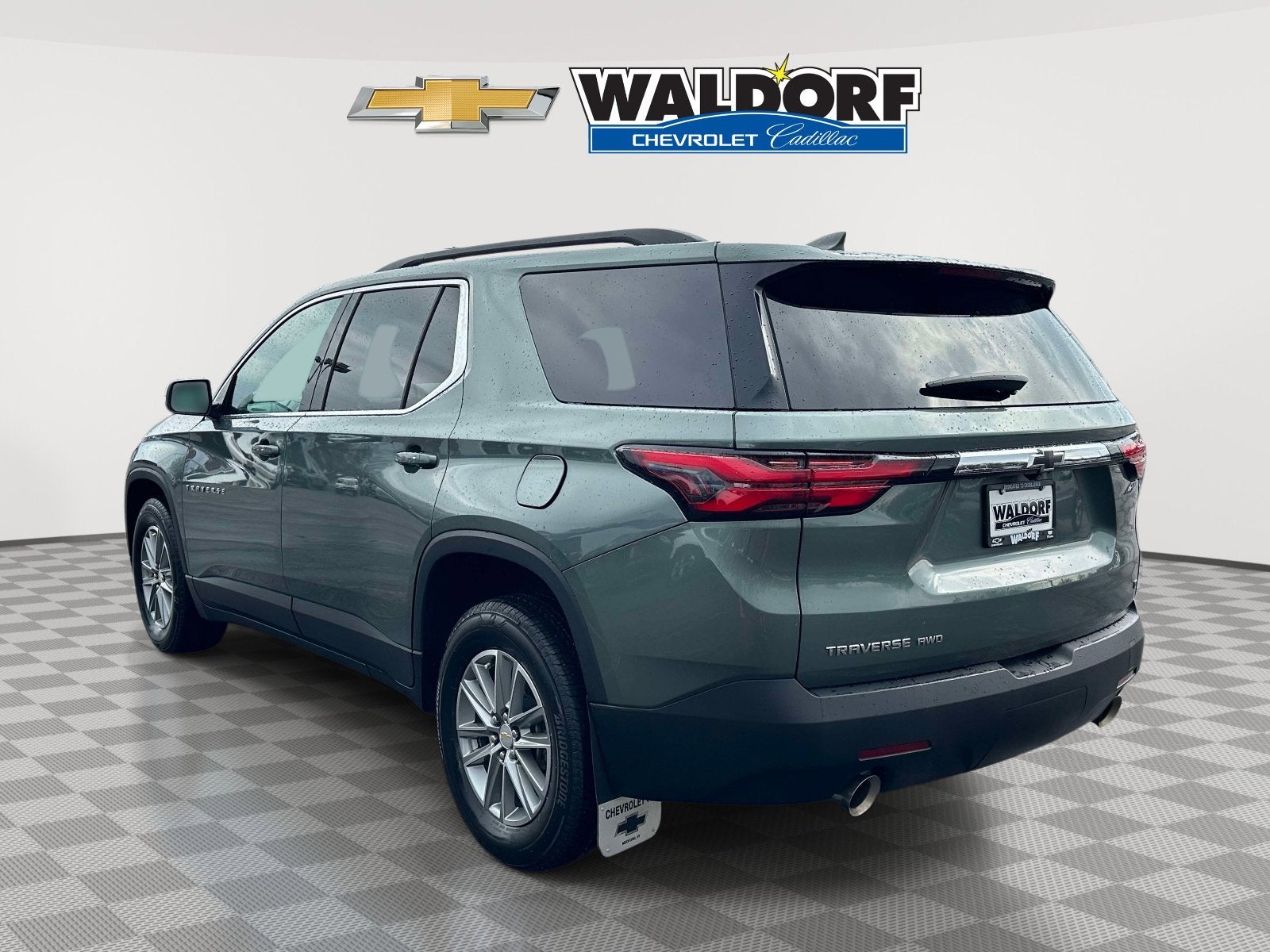 2023 Chevrolet Traverse LT Cloth