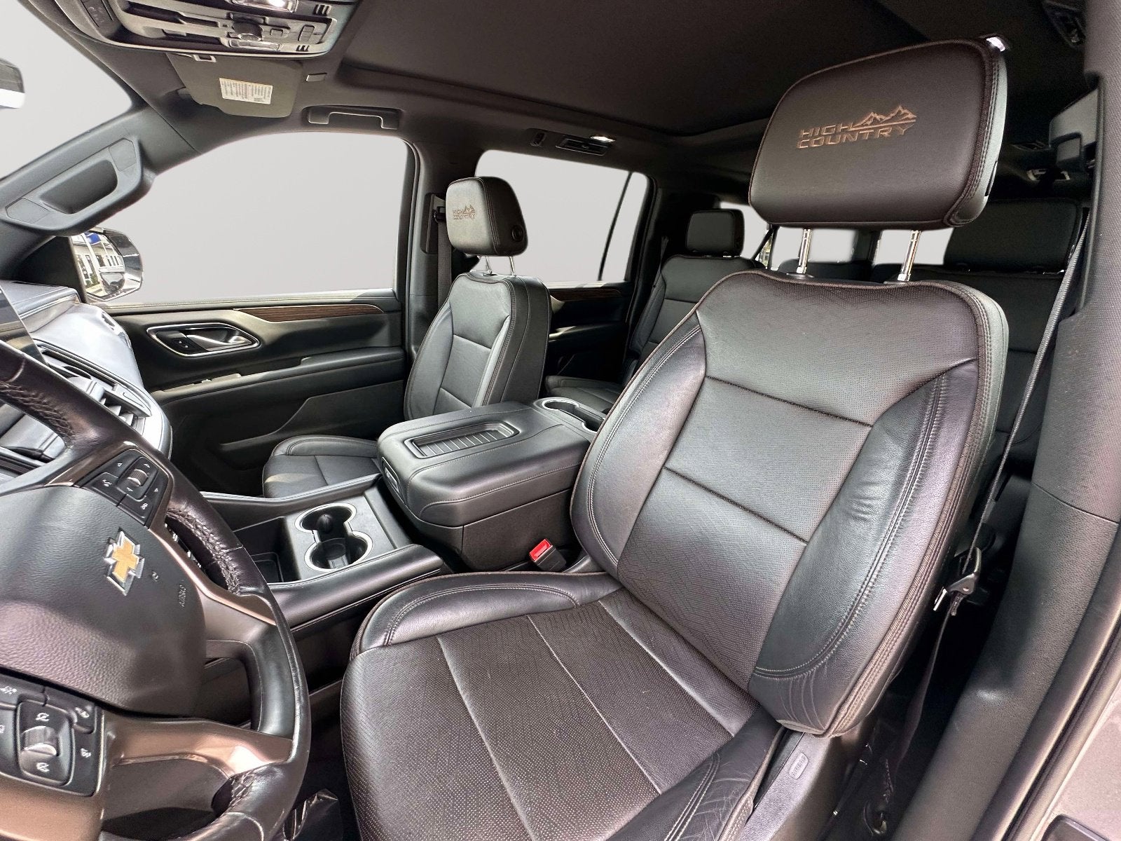 2022 Chevrolet Suburban High Country