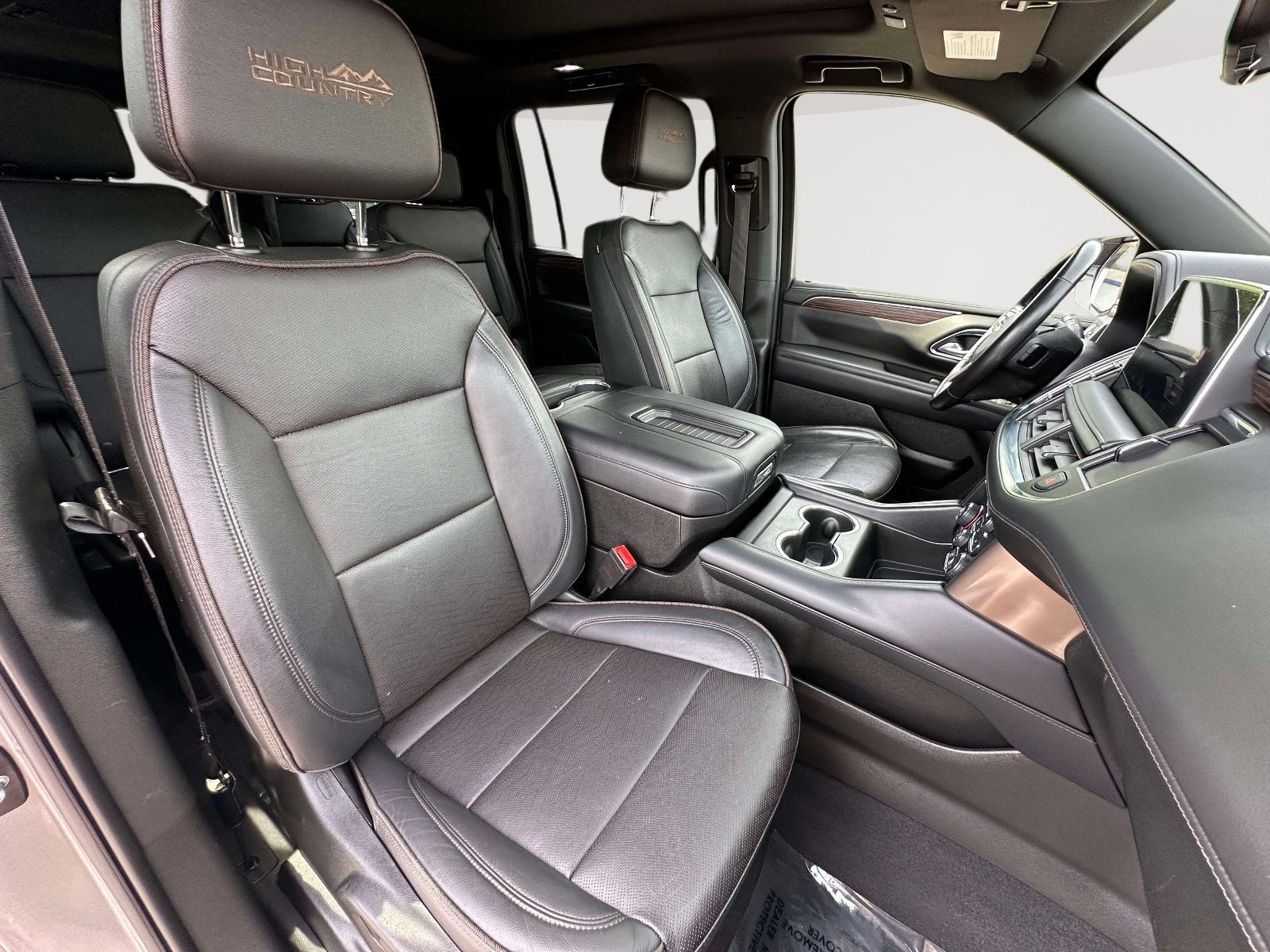 2022 Chevrolet Suburban High Country