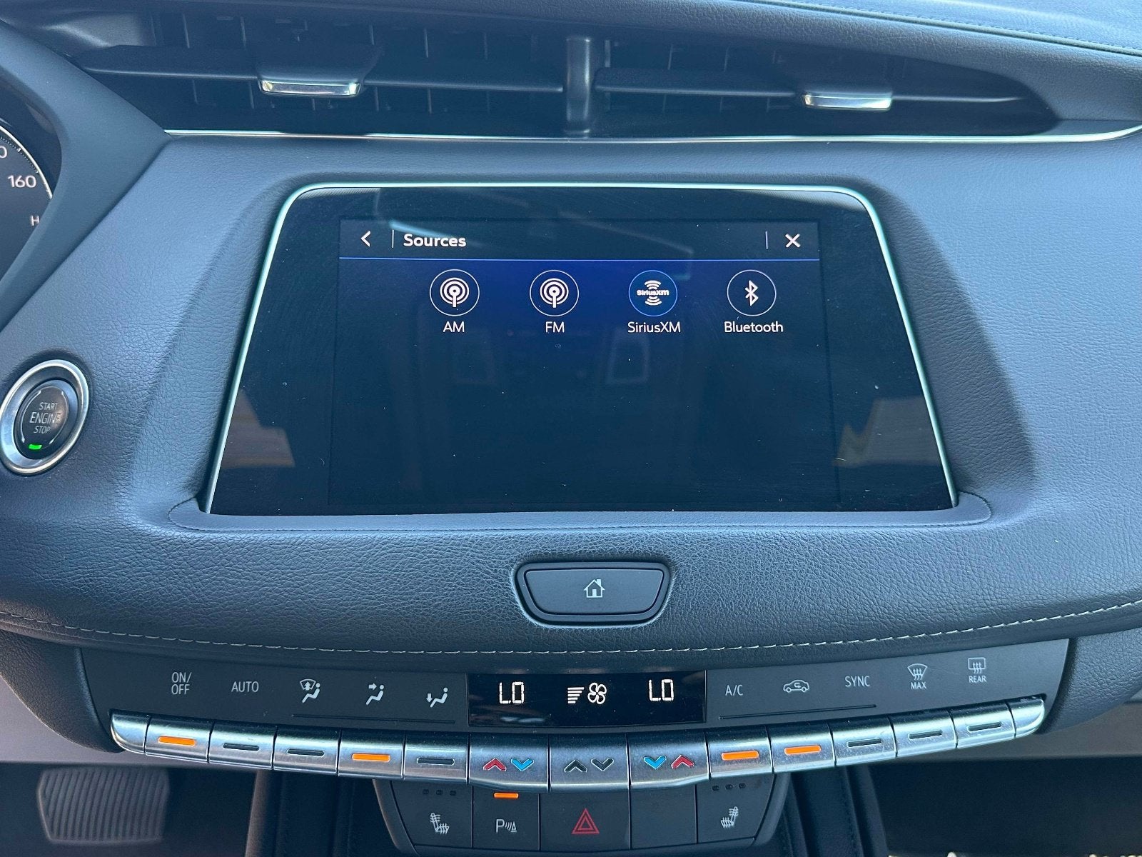 2022 Cadillac XT4 FWD Luxury