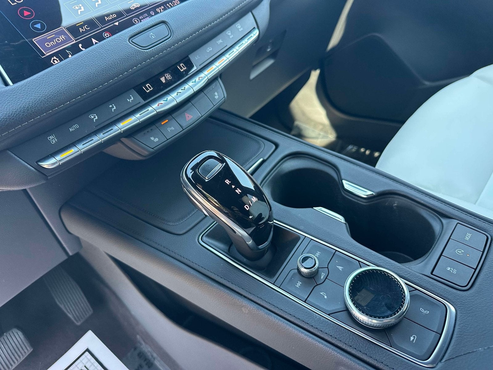 2022 Cadillac XT4 FWD Luxury