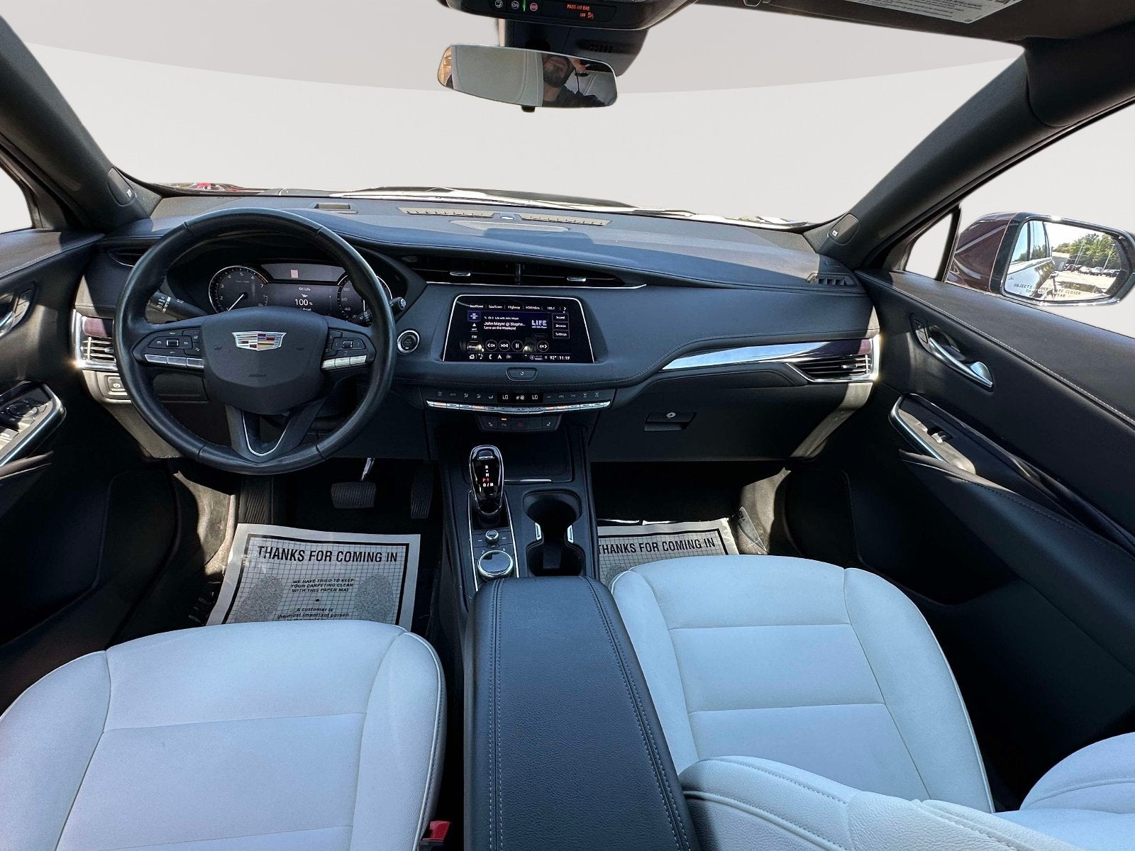 2022 Cadillac XT4 FWD Luxury