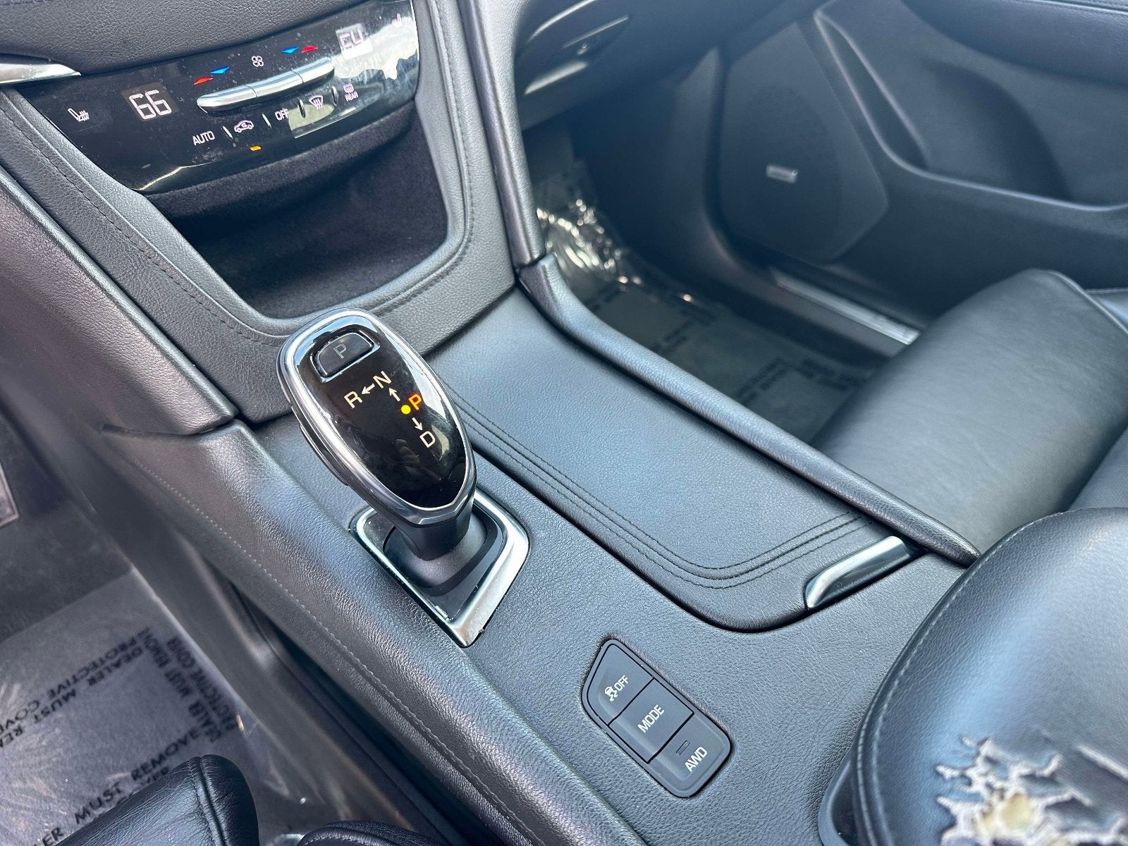 2017 Cadillac XT5 Luxury AWD