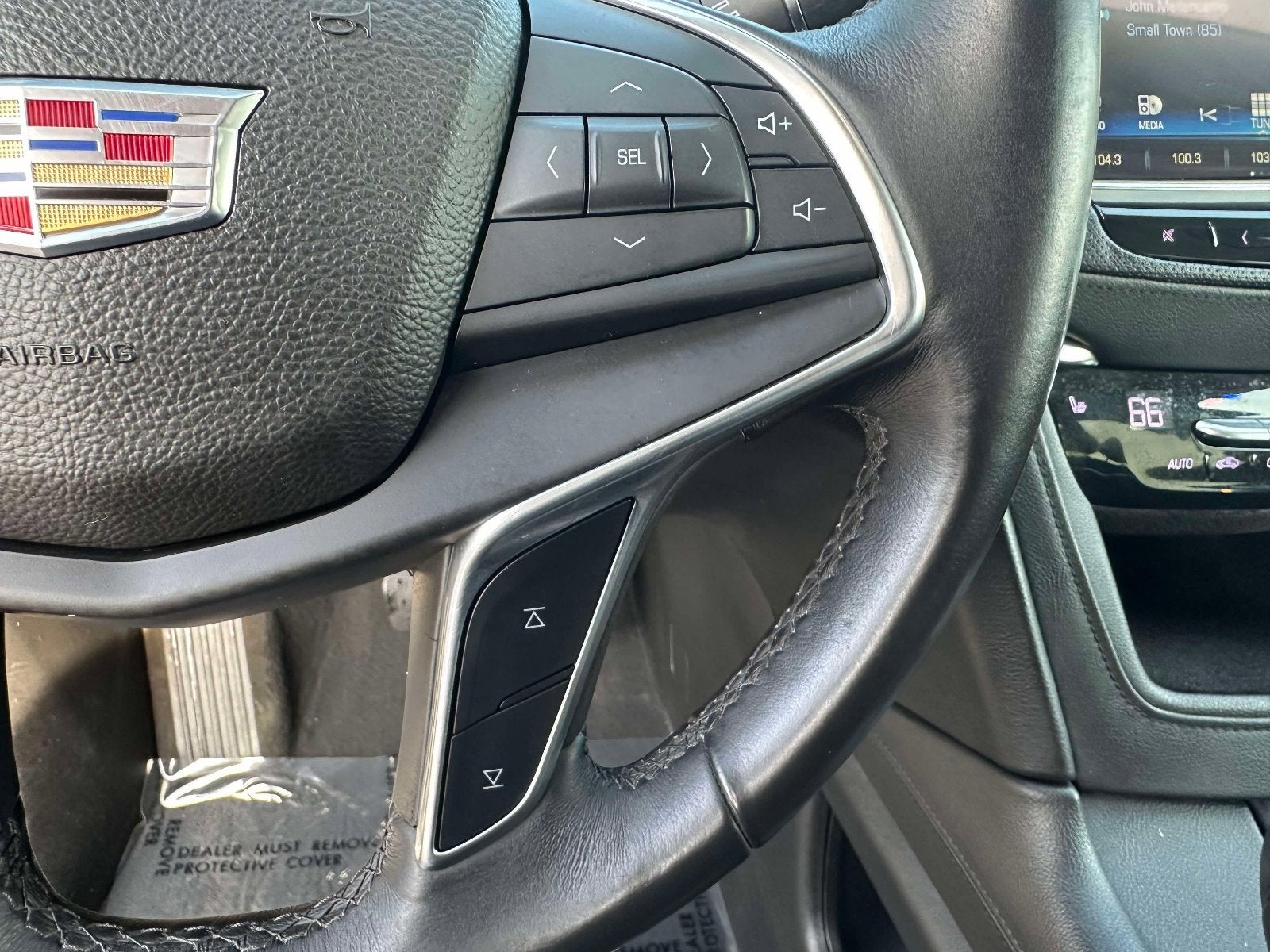 2017 Cadillac XT5 Luxury AWD