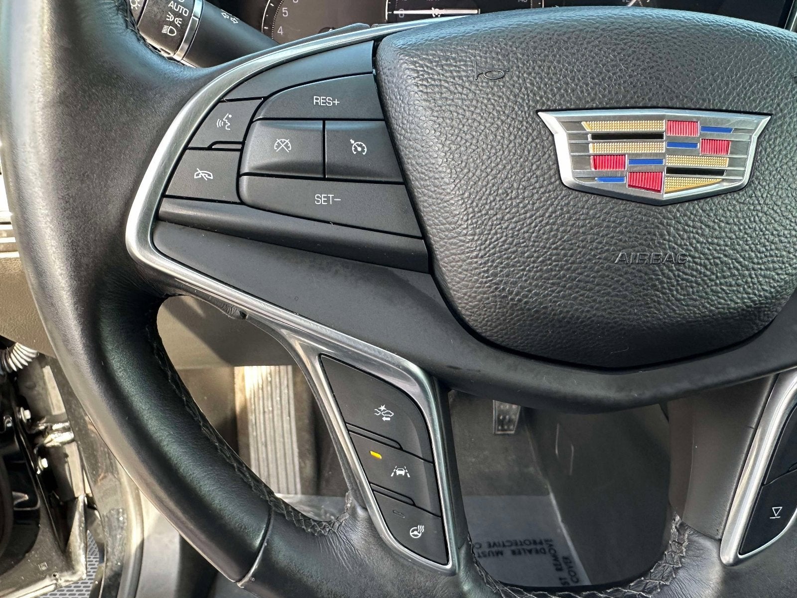 2017 Cadillac XT5 Luxury AWD