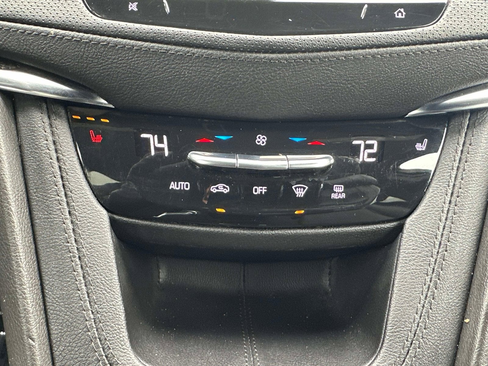 2022 Cadillac XT5 Sport