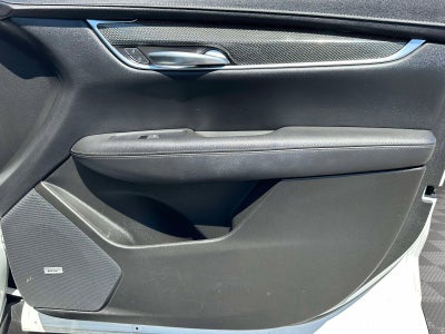 2022 Cadillac XT5 Sport