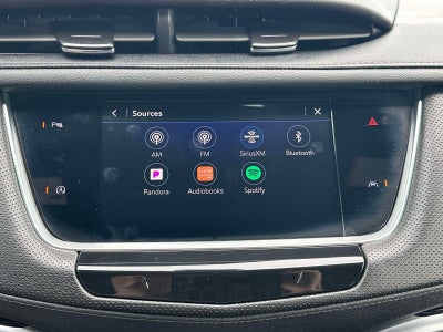 2025 Cadillac XT6 Luxury