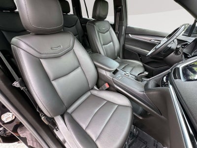 2025 Cadillac XT6 Luxury