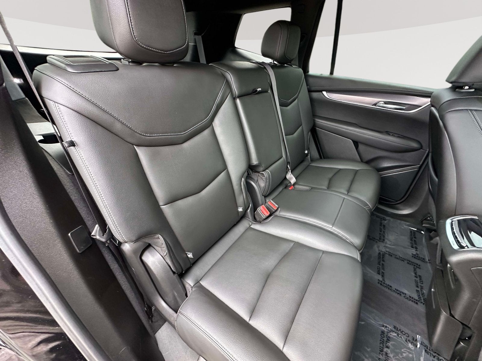 2025 Cadillac XT6 Luxury