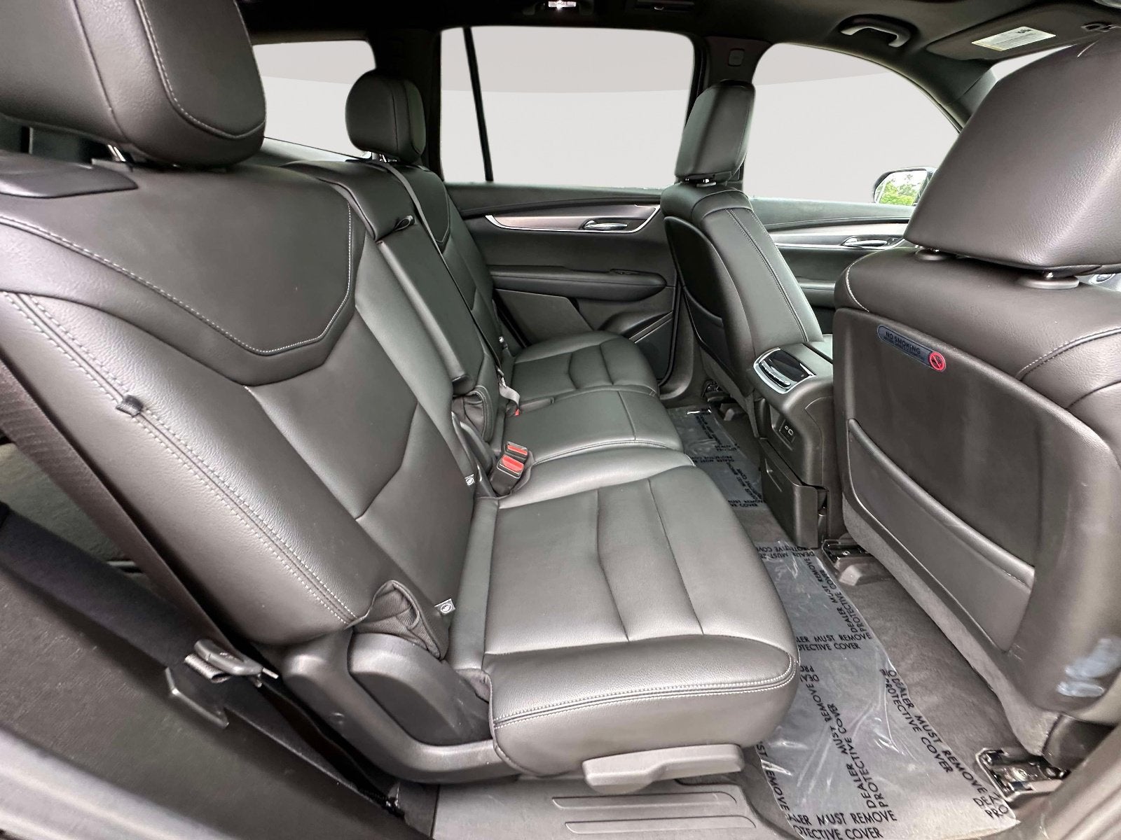 2025 Cadillac XT6 Luxury