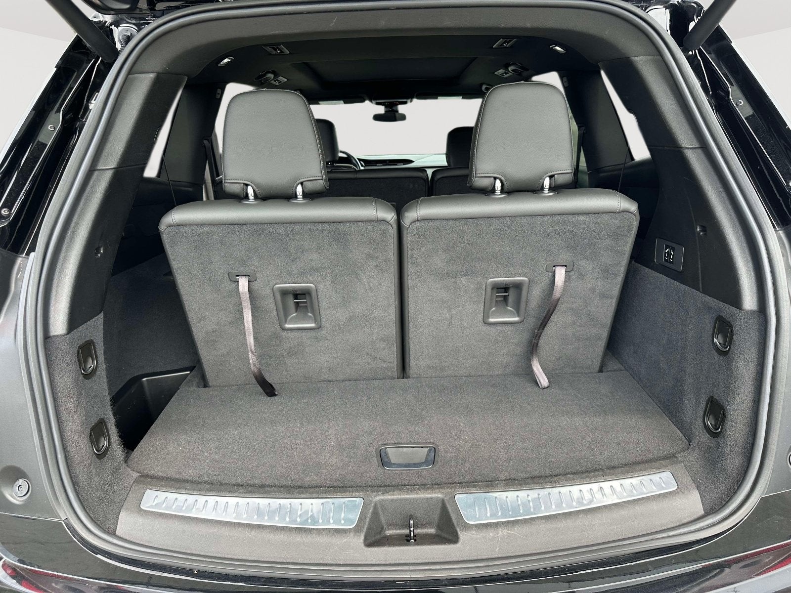 2025 Cadillac XT6 Luxury