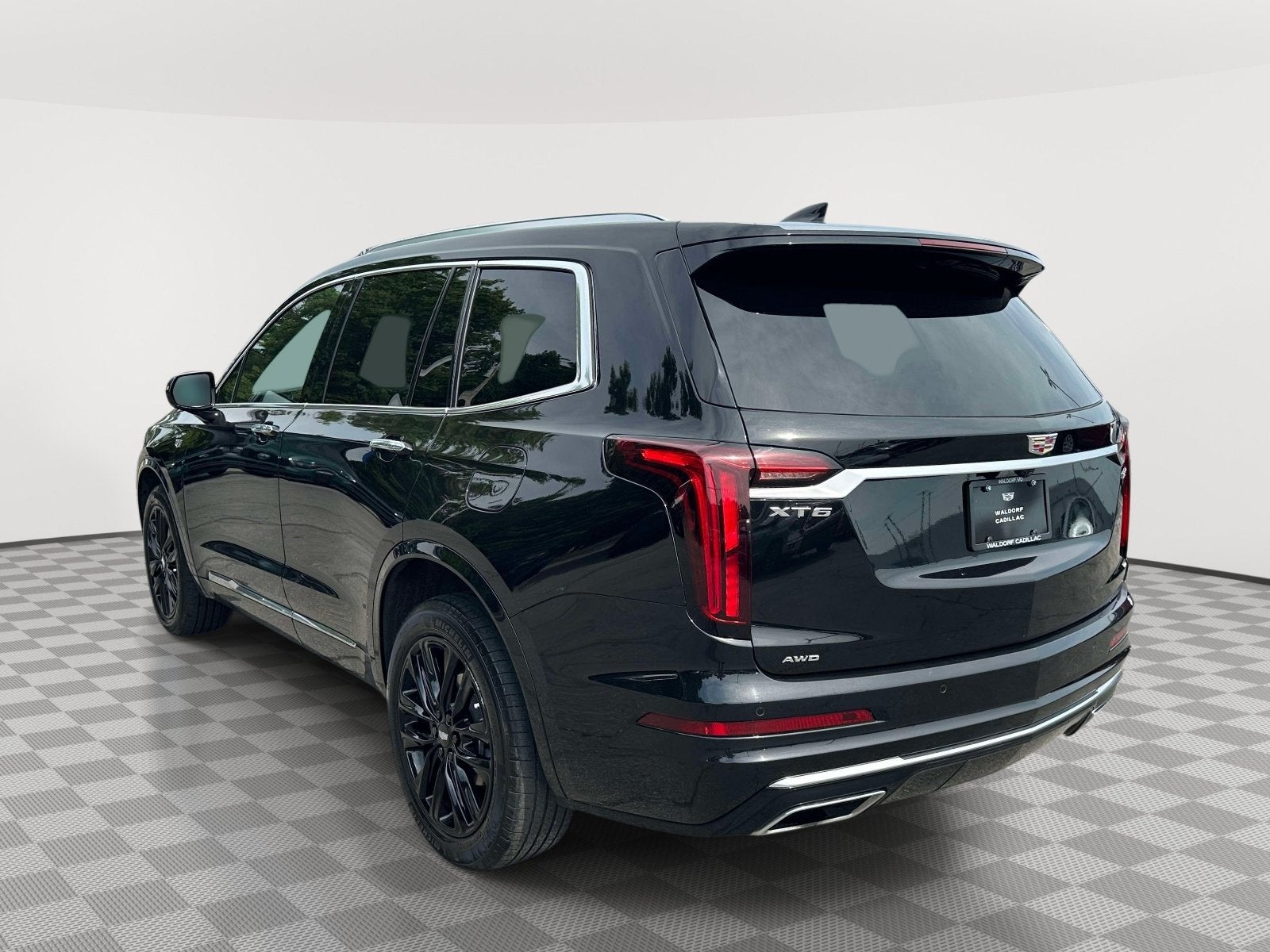 2025 Cadillac XT6 Luxury