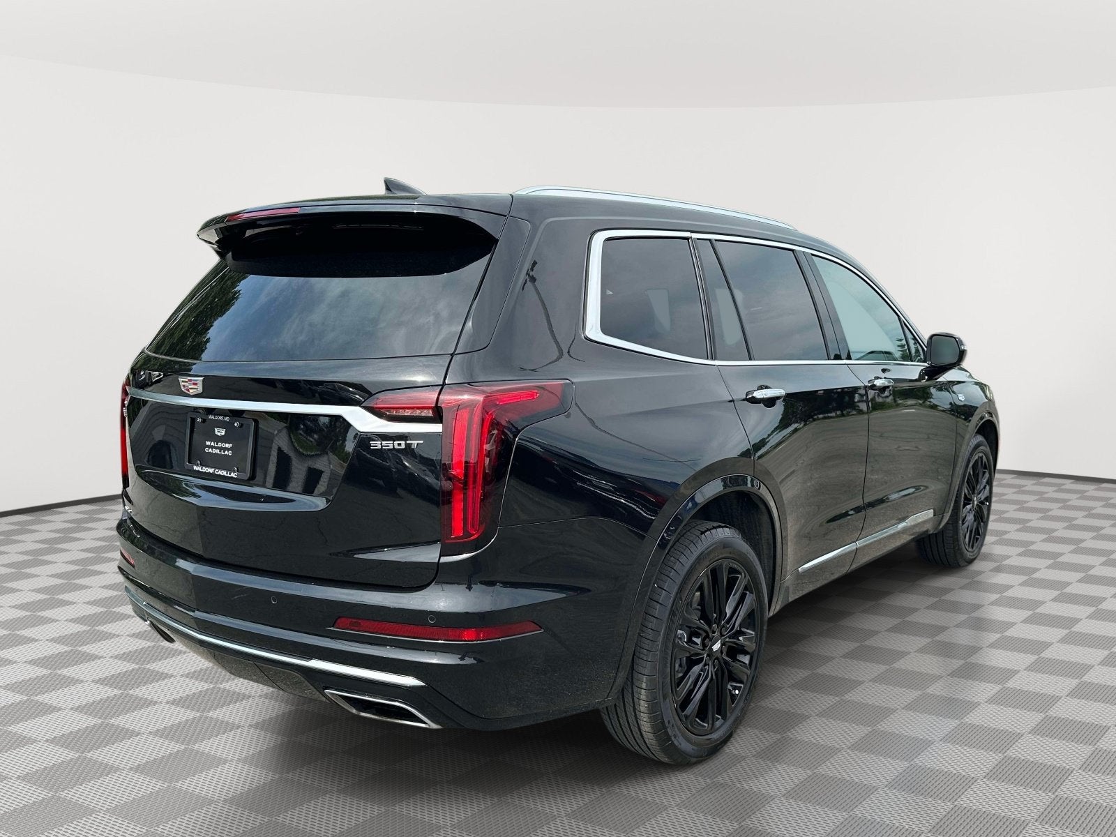 2025 Cadillac XT6 Luxury