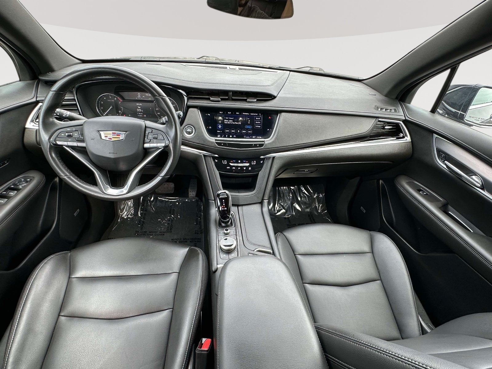 2025 Cadillac XT6 Luxury