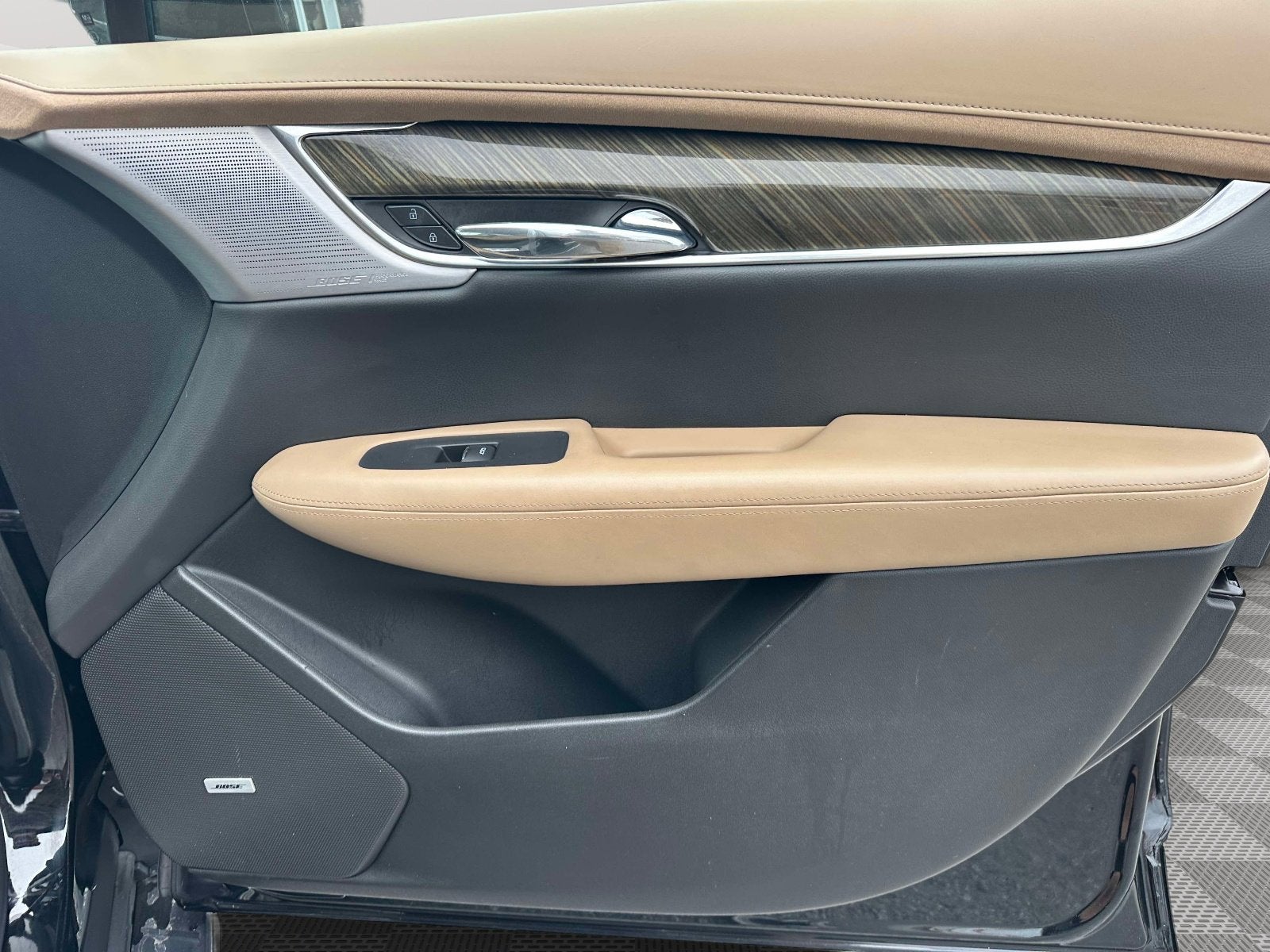 2020 Cadillac XT6 FWD Premium Luxury