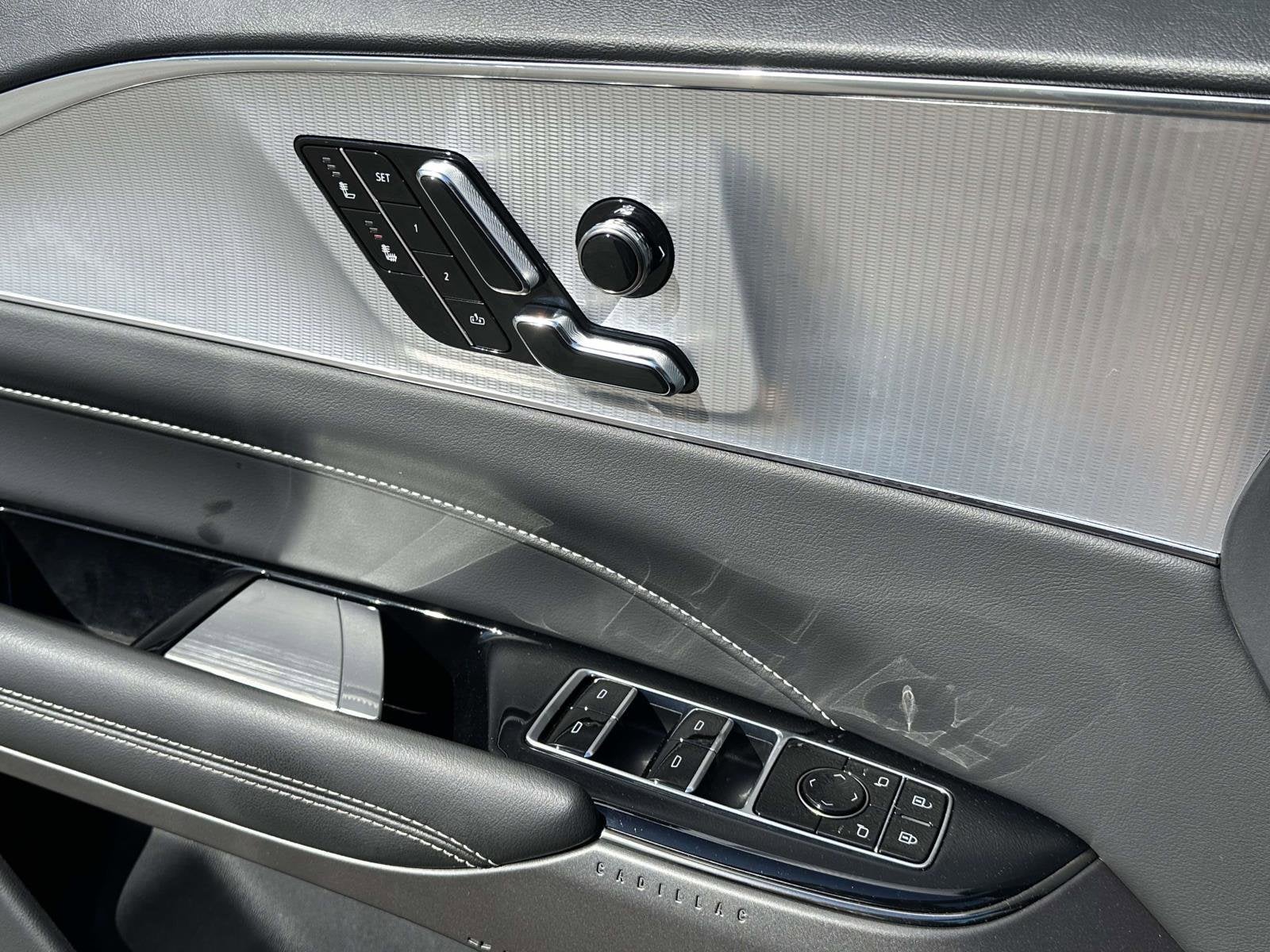 2024 Cadillac LYRIQ Tech