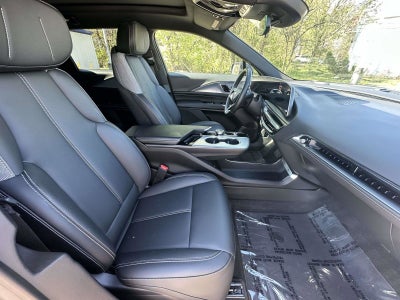 2024 Cadillac LYRIQ Tech