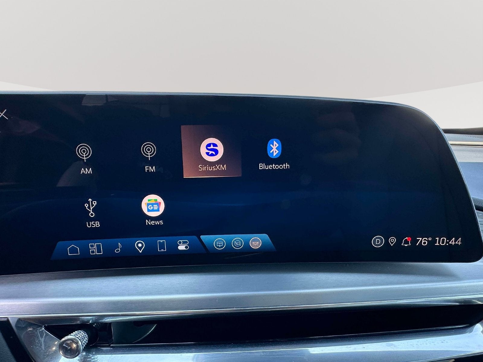 2024 Cadillac LYRIQ Sport 2