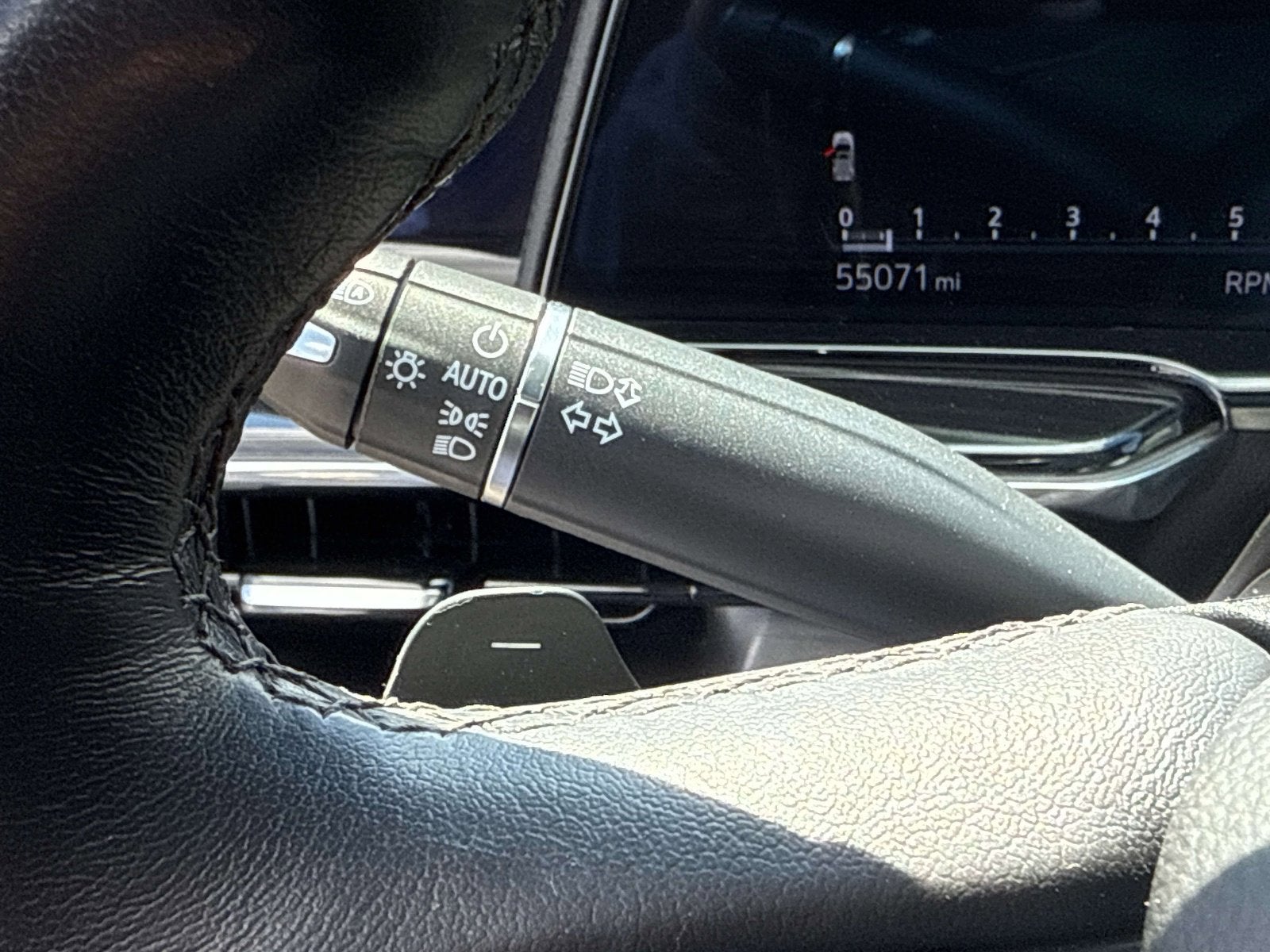 2023 Cadillac Escalade ESV Sport