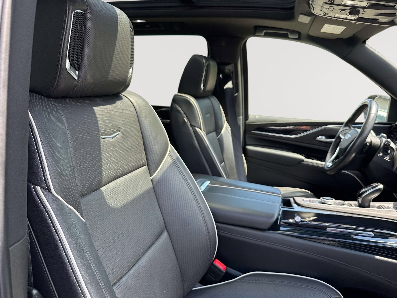 2023 Cadillac Escalade ESV Sport