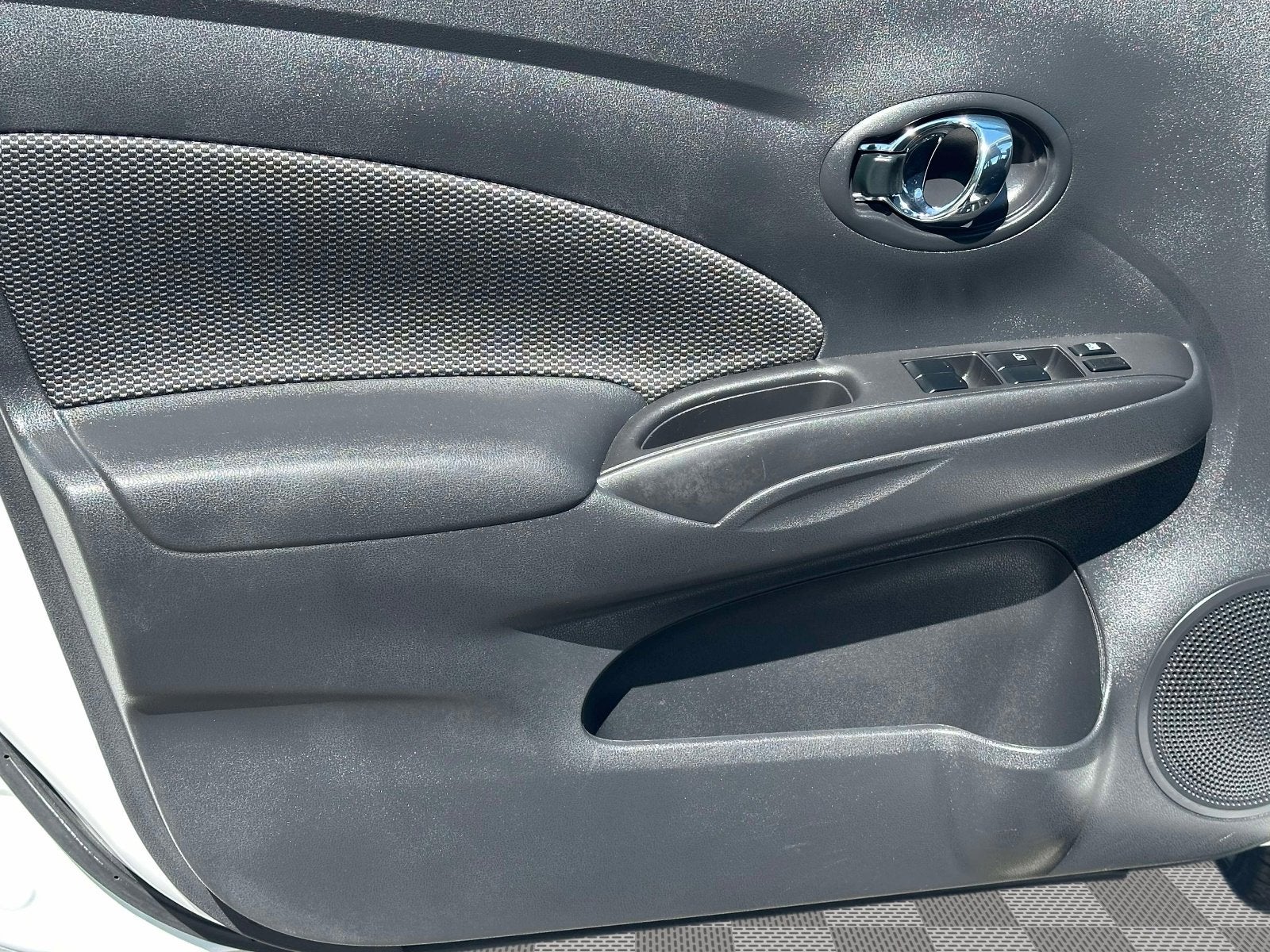 2019 Nissan Versa Sedan SV