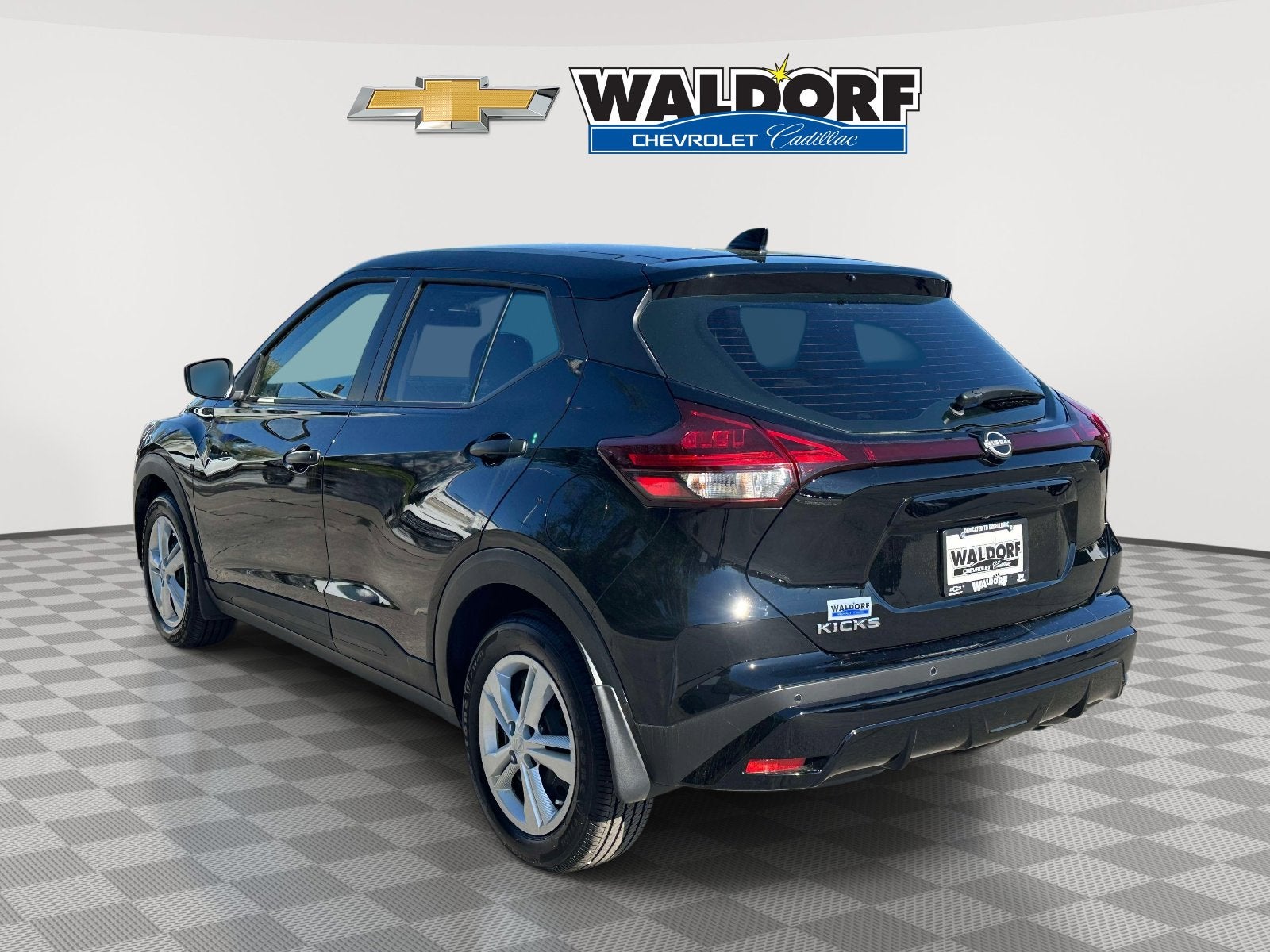 2025 Nissan Kicks Play S