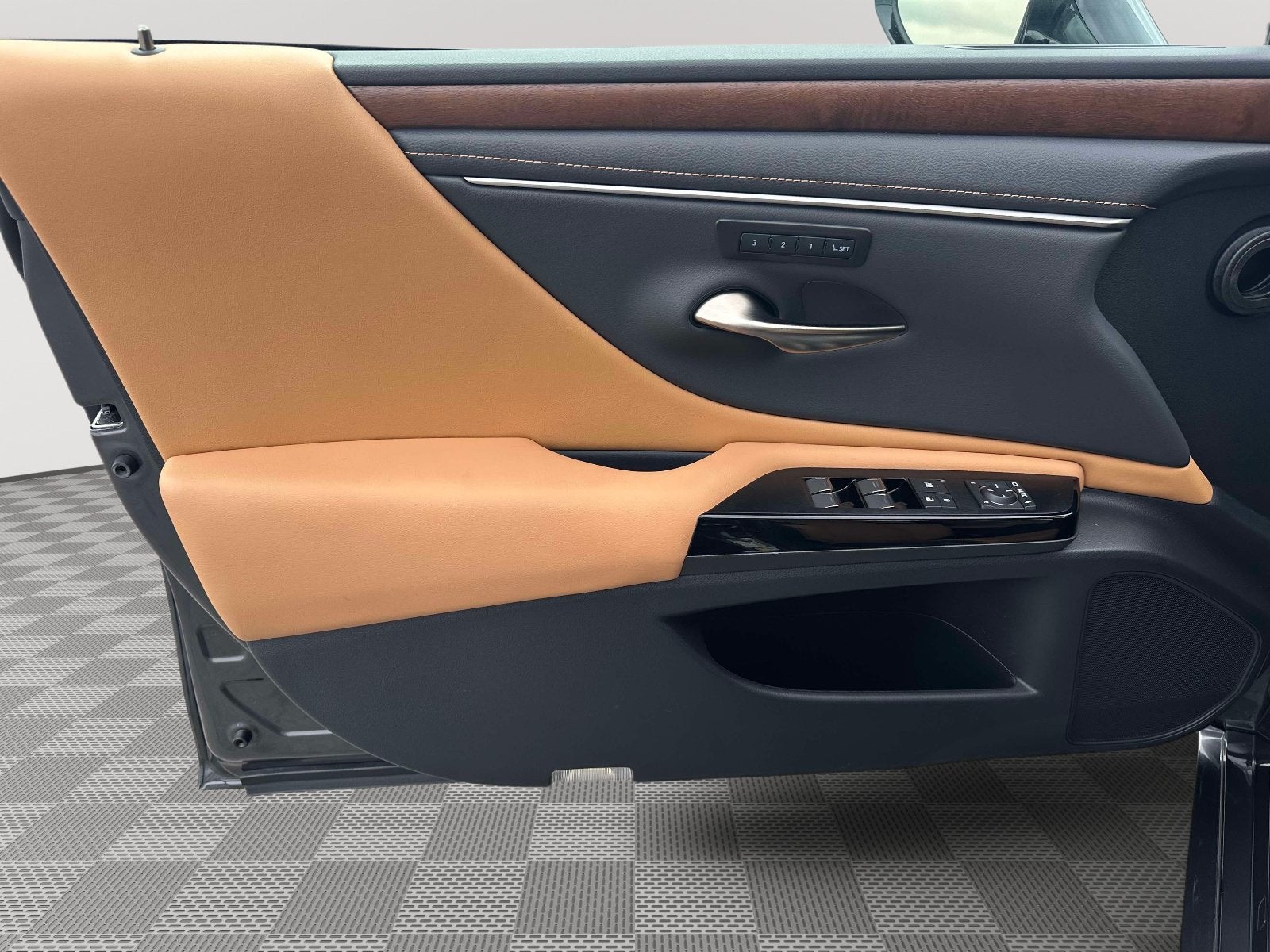 2025 Lexus ES ES 300h