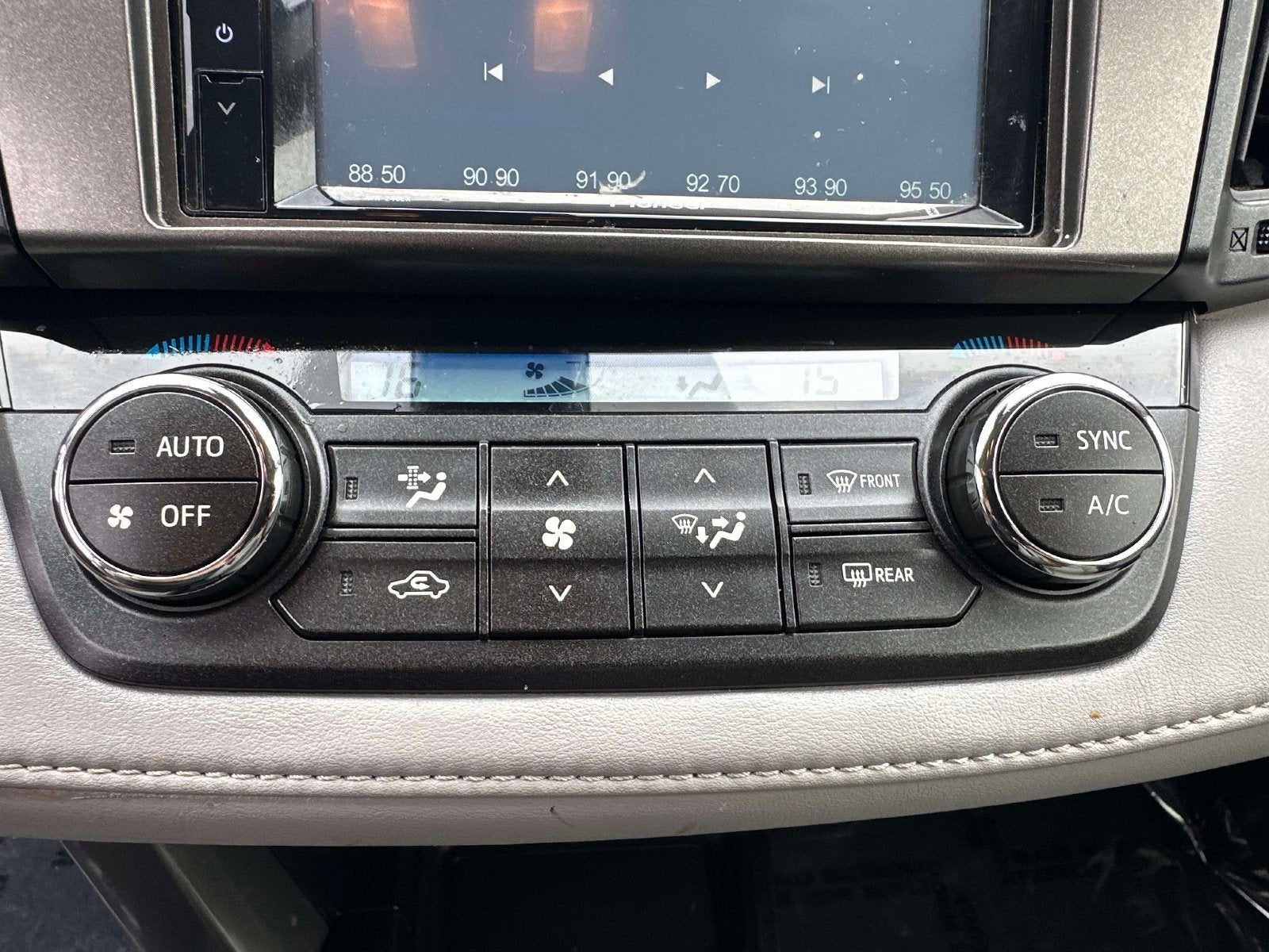 2017 Toyota RAV4 Hybrid Limited