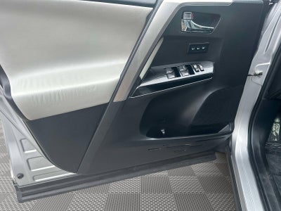 2017 Toyota RAV4 Hybrid Limited