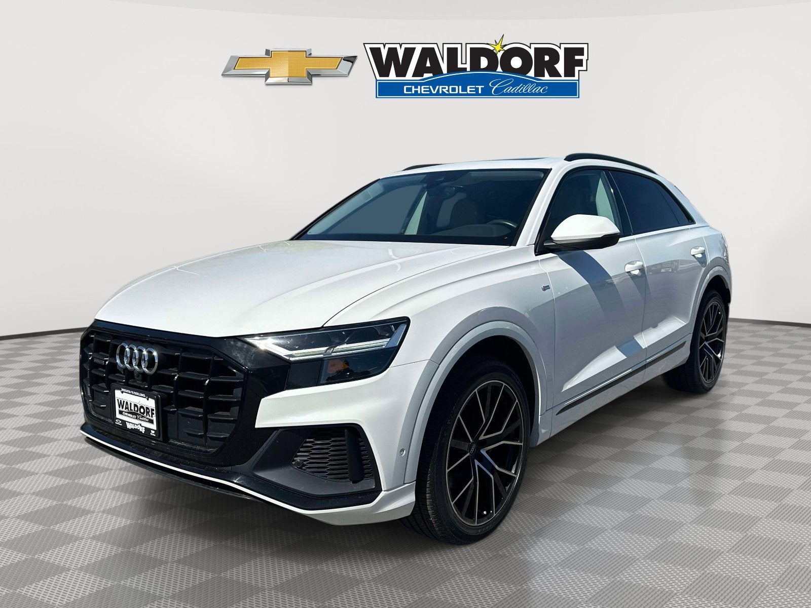 2019 Audi Q8 Premium Plus