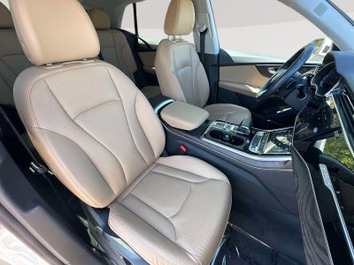 2019 Audi Q8 Premium Plus