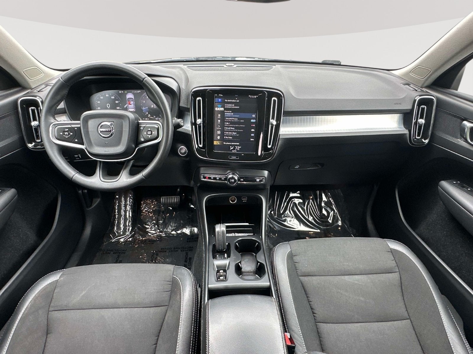 2020 Volvo XC40 Momentum
