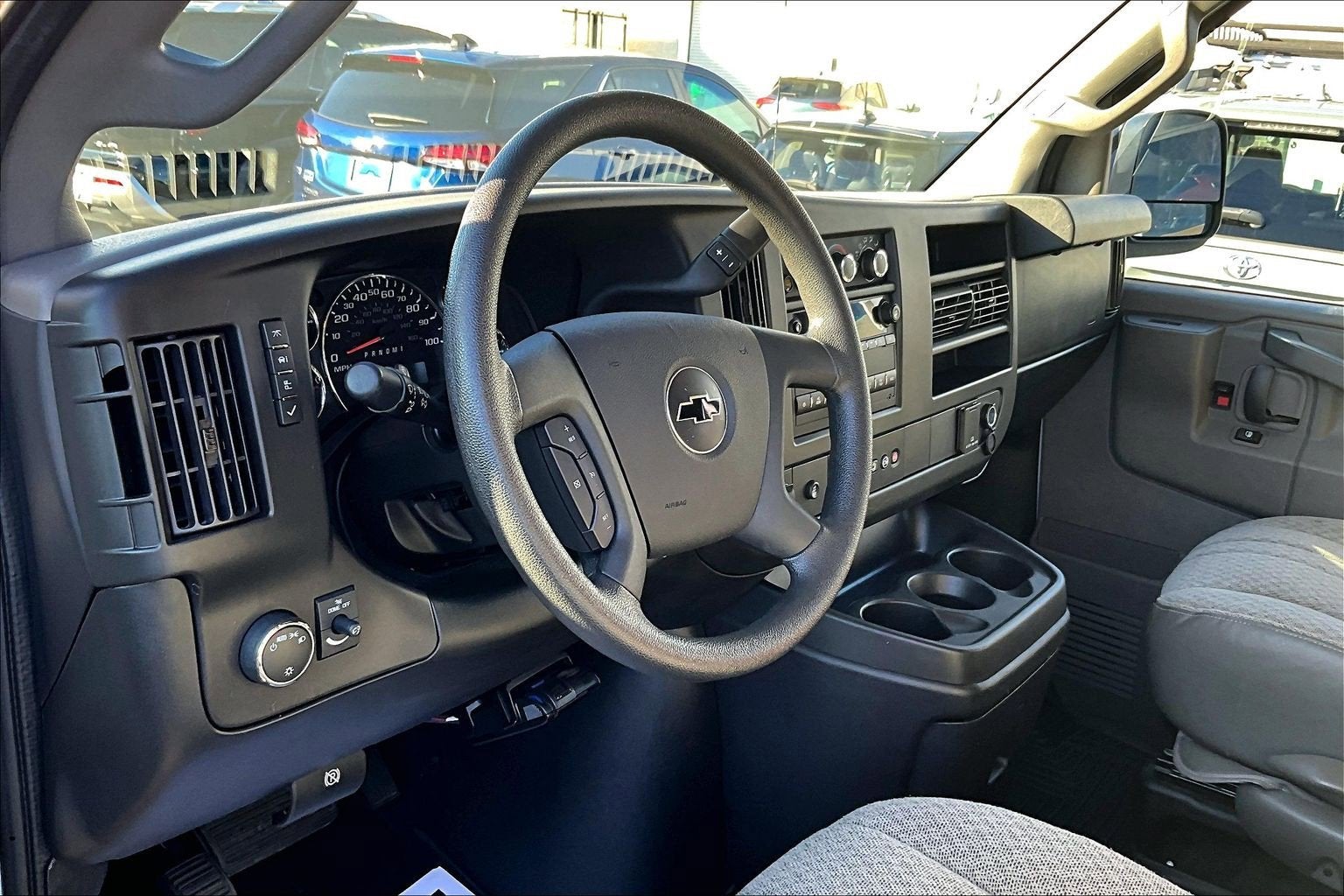 2018 Chevrolet Express Passenger 2500 LT