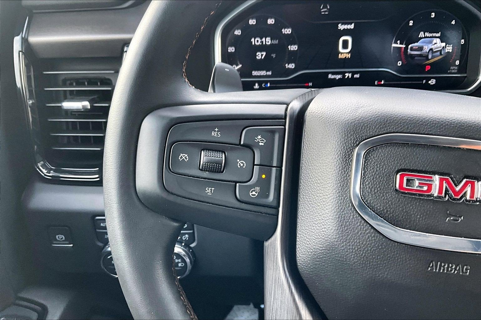 2023 GMC Sierra 1500 AT4