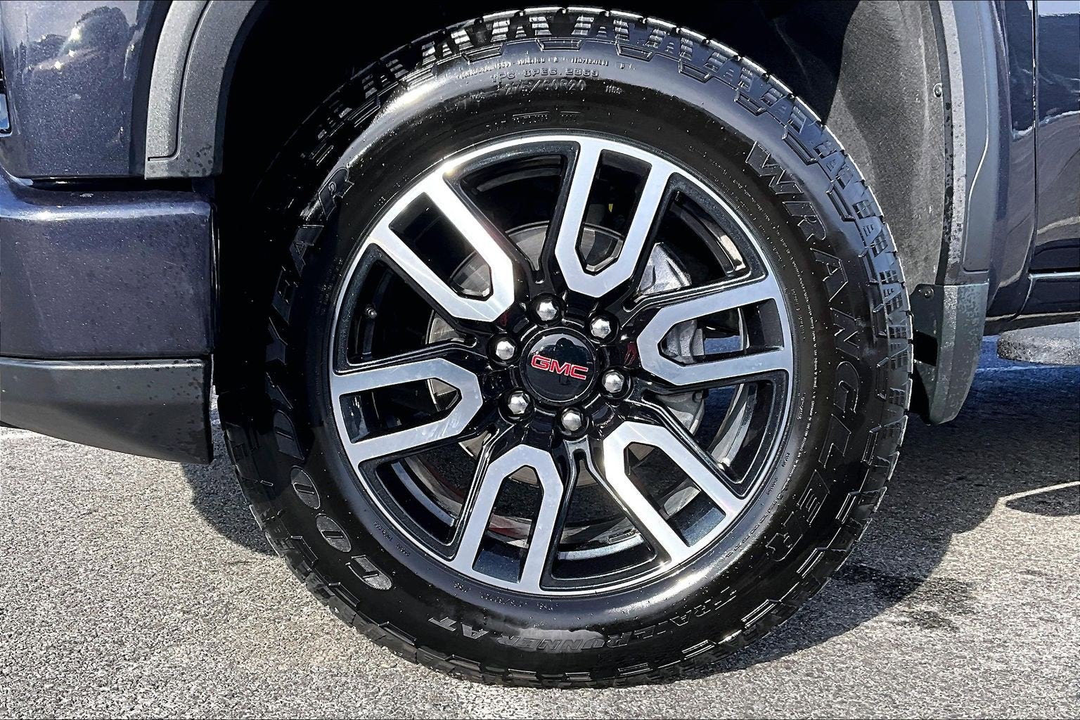 2023 GMC Sierra 1500 AT4