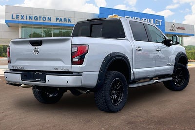 2021 Nissan TITAN Crew Cab SL 4x4