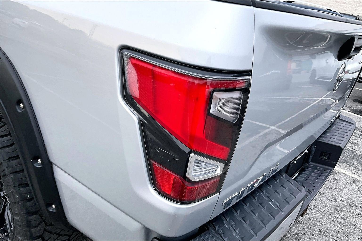 2021 Nissan TITAN Crew Cab SL 4x4