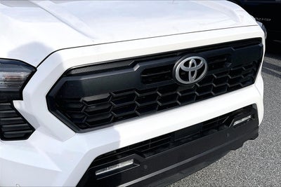 2024 Toyota Tacoma Hybrid TRD Off Road