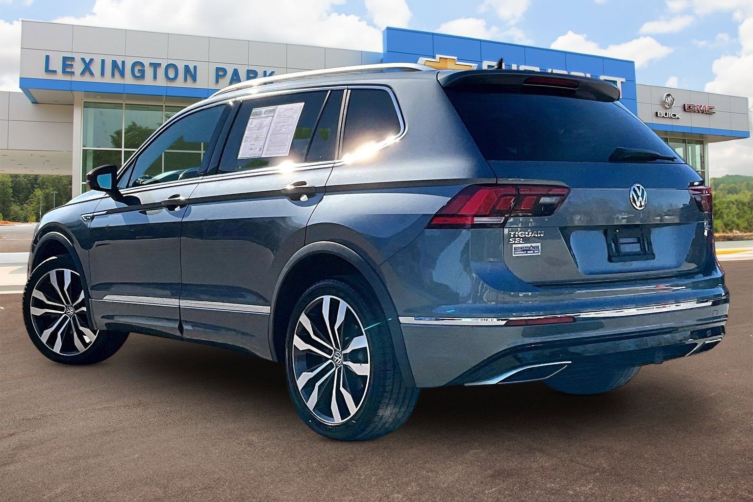 2021 Volkswagen Tiguan SEL Premium R-Line