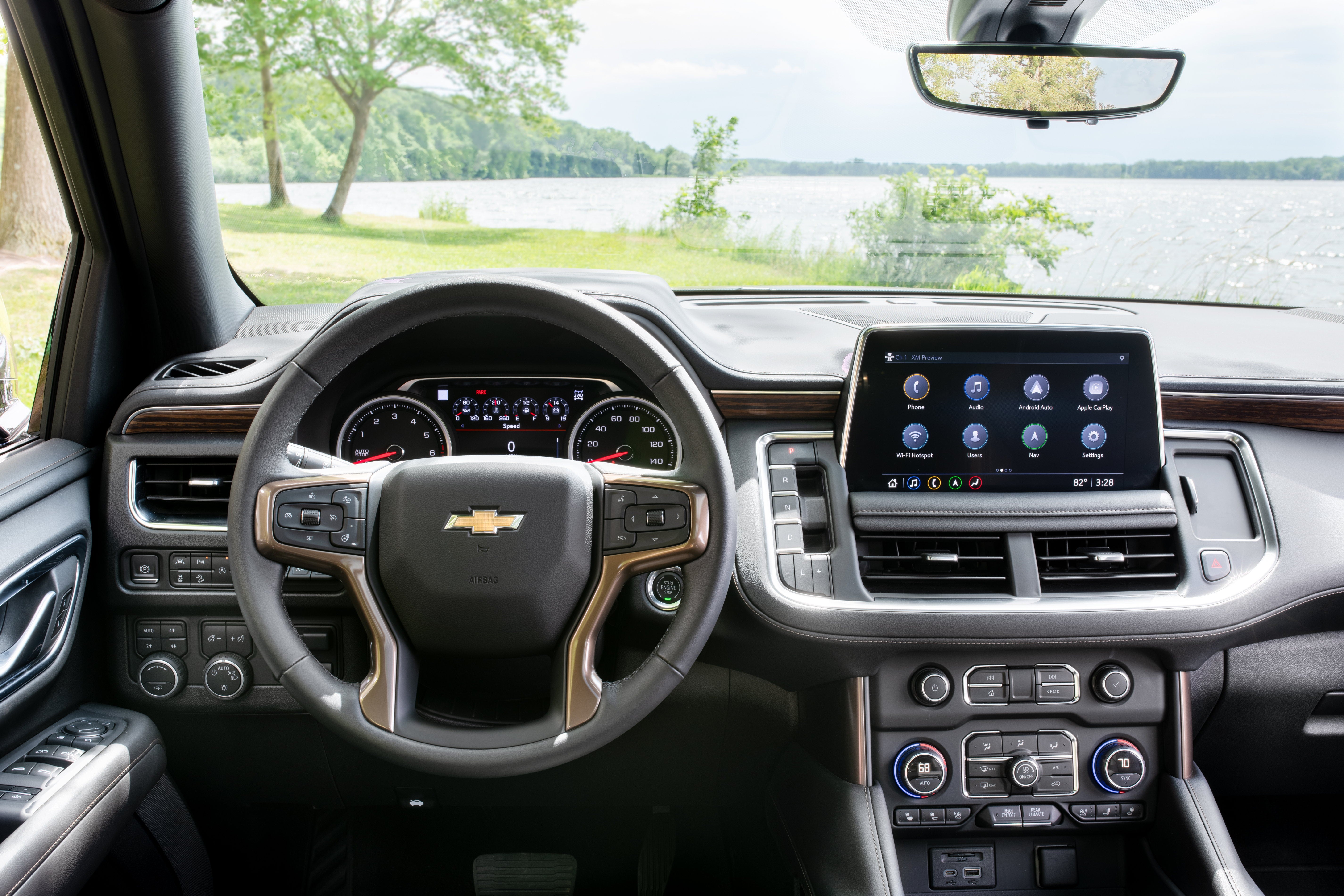 Technology in the 2021 Tahoe
